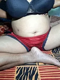 Priya_Bong webcam stripchat model stream image