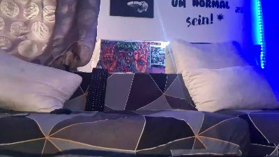 skilledguy webcam model stream image