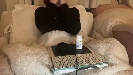 18yoteenvirgin webcam stripchat model stream image