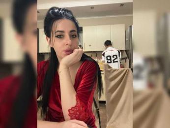 Mil_Kiss webcam bongacams model stream image