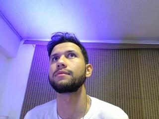 Michaell Spinelly webcam model stream image