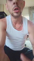 Moorenitoo32 webcam model stream image