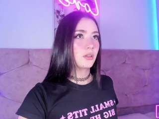 lunar-leen webcam model stream image