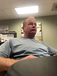 hintly webcam model stream image