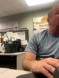 hintly webcam model stream image