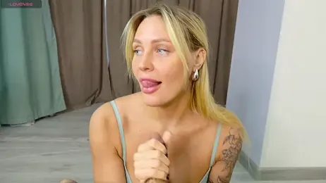 Hotel__California webcam model stream image