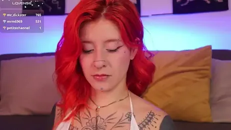 Daarlene webcam model stream image