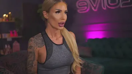 RaquelleVon webcam stripchat model stream image
