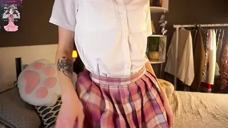 LynHillaire webcam model stream image