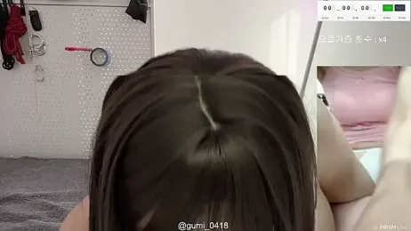 gumi_0418 webcam stripchat model stream image