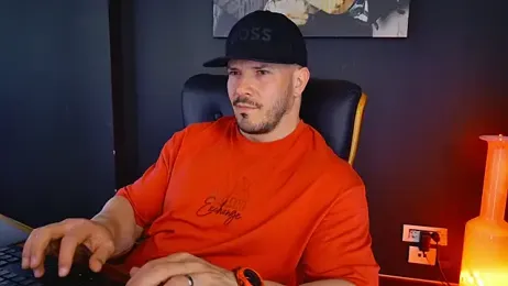 AngeloEric webcam model stream image