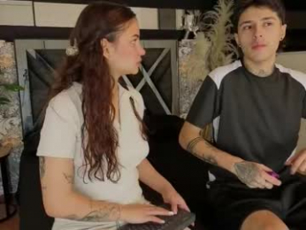 hinata_itachi webcam model stream image