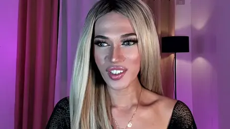 Lust-sluttymira webcam stripchat model stream image