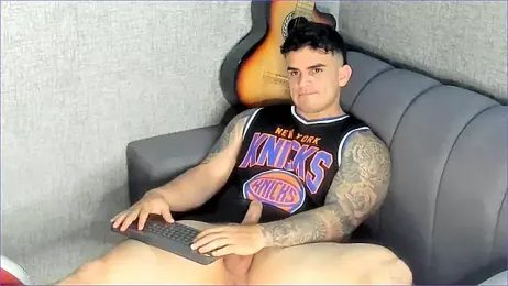 Ricardogo19 webcam stripchat model stream image