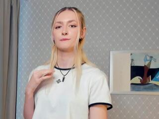 Elwine Dunnuck webcam model stream image