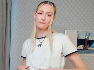 Elwine Dunnuck webcam model stream image