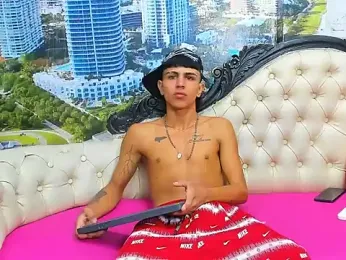 Maicoll_hard webcam model stream image