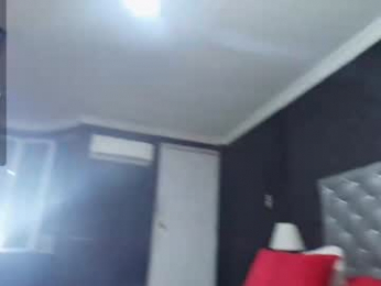 cam_brown webcam model stream image