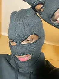 Thabang13_ webcam model stream image