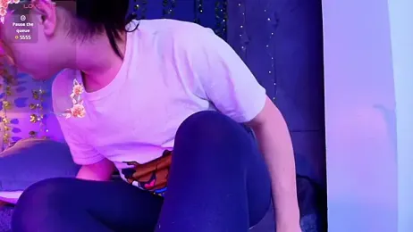 Yuri_Stars webcam model stream image