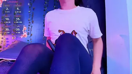 Yuri_Stars webcam model stream image