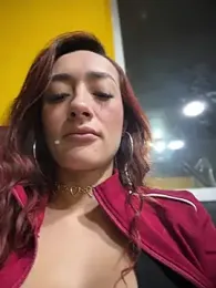 ariiel_ webcam stripchat model stream image