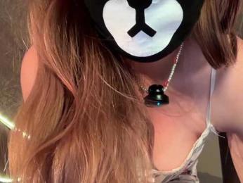 Tvoy_Medvezhenok webcam model stream image