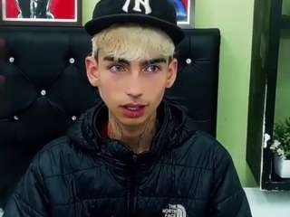 ttimy-x-boy webcam model stream image
