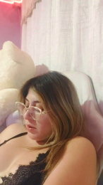 ilonka_Ui webcam model stream image