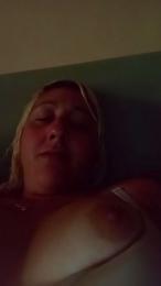 Manumelissa webcam model stream image