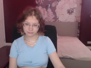 angelinalow webcam chaturbate model stream image