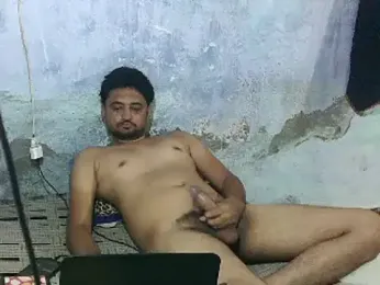 ROCOGUJUBULL webcam model stream image