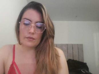 luciasexy2 webcam model stream image