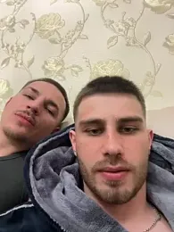 double_biys webcam model stream image