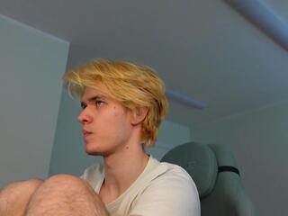 Logan Fraser webcam flirt4free model stream image