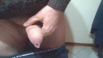 fox198 webcam model stream image