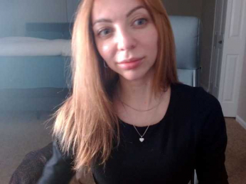 sweetpoison7 webcam bongacams model stream image