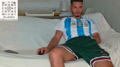 justatall_guy webcam cam4 model stream image