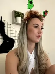 MiaMinx webcam stripchat model stream image