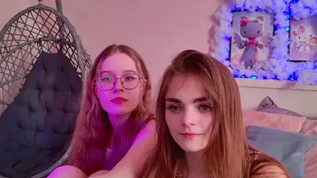MandyMils webcam stripchat model stream image