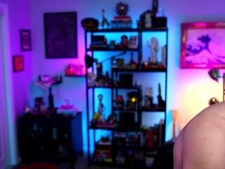 Max Hughes webcam model stream image