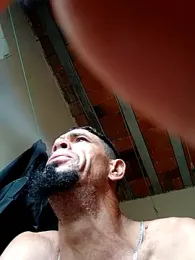 39januario webcam model stream image