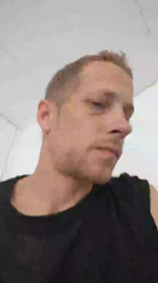 Yeaah webcam model stream image