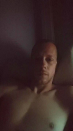 Yeaah webcam model stream image