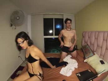 chloeandyan webcam model stream image