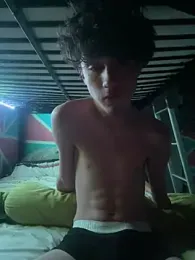 Golden_Mesto webcam stripchat model stream image