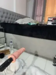 emiss_ webcam model stream image