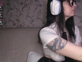 tastycherrypie webcam model stream image