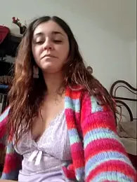 luuhcat09 webcam stripchat model stream image