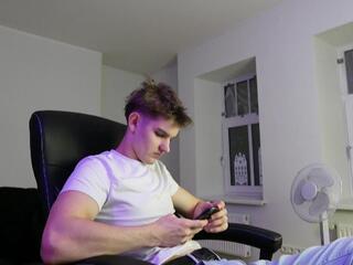 Mark Karson webcam model stream image